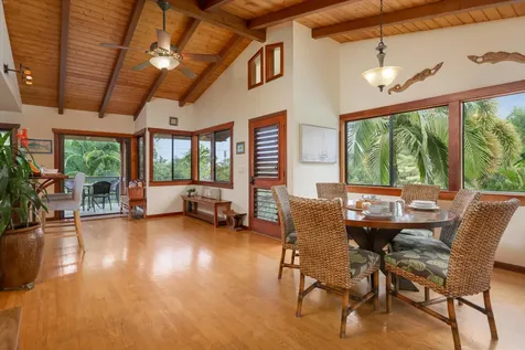 82-6289 Kahauloa Street Captain Cook HI 96704