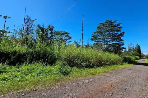 16-1920 36th Avenue Kurtistown HI 96760