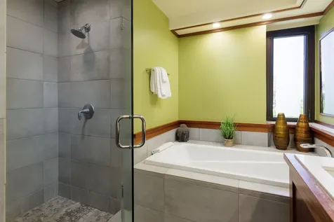 68-1050 Mauna Lani Point Kamuela HI 96743