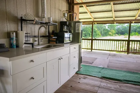 681 Hoaka Road Hilo HI 96720