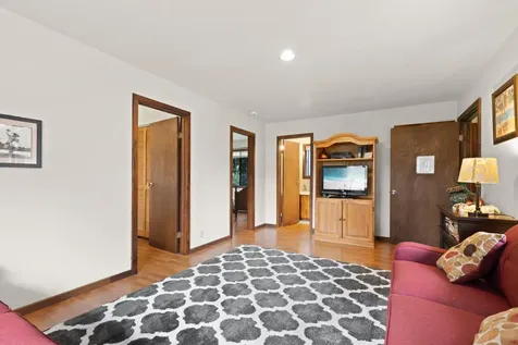 99-1817 Painiu Loop Volcano HI 96785