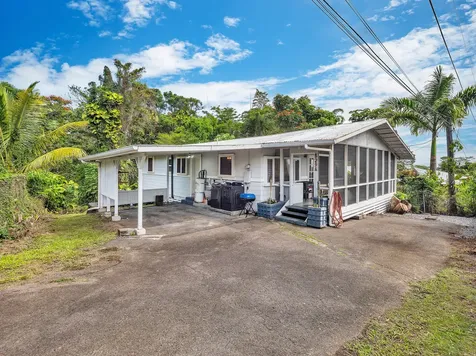 529-A Wainaku Street Hilo HI 96720