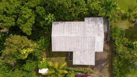 529-A Wainaku Street Hilo HI 96720