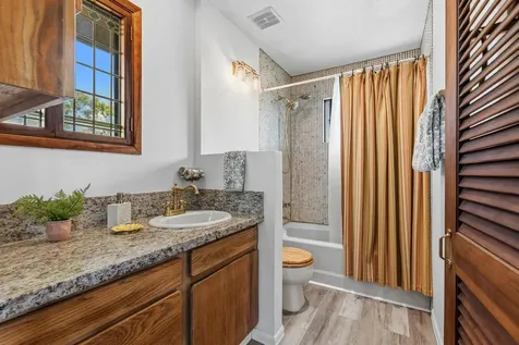 25-35 Ua Nahele Street Hilo HI 96720