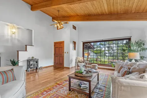 25-35 Ua Nahele Street Hilo HI 96720