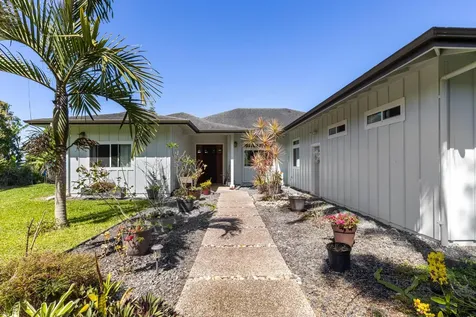 28-256 Akaka Falls Road Pepeekeo HI 96728