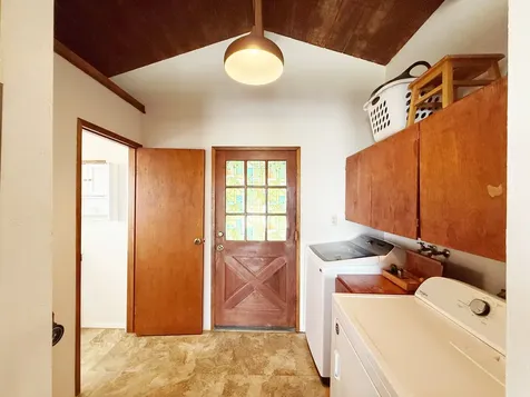 94-1726 Wakea Avenue Naalehu HI 96772