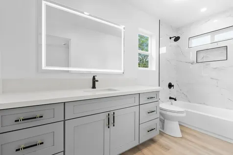 16-1954 King Kamehameha Boulevard Kurtistown HI 96760