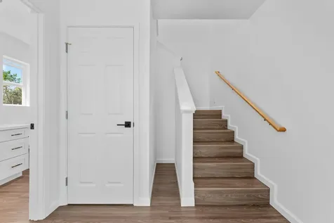 16-1956 King Kamehameha Boulevard Kurtistown HI 96760