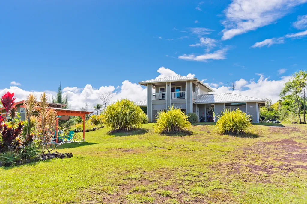 15-2000 5th Avenue Keaau HI 96749