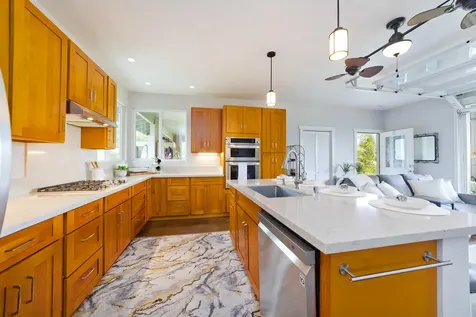 15-2000 5th Avenue Keaau HI 96749