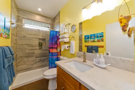 15-2000 5th Avenue Keaau HI 96749