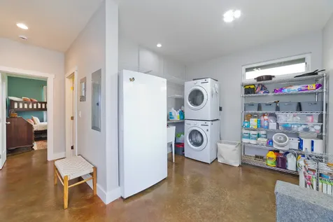 15-2000 5th Avenue Keaau HI 96749