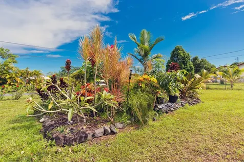 15-2000 5th Avenue Keaau HI 96749