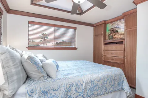 45-464 Maile Street Honokaa HI 96727