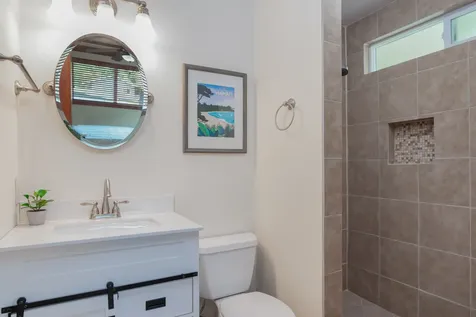 45-464 Maile Street Honokaa HI 96727