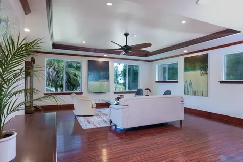 45-464 Maile Street Honokaa HI 96727