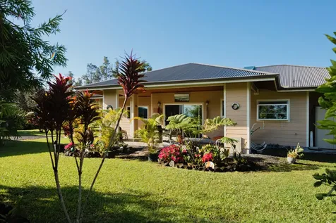 16-1594 39th Avenue Kurtistown HI 96760