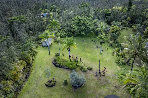 16-1594 39th Avenue Kurtistown HI 96760