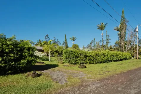 16-1594 39th Avenue Kurtistown HI 96760