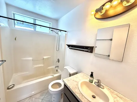 880 Ainalako Road Hilo HI 96720