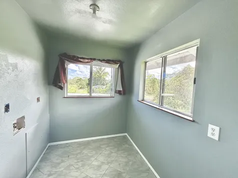 880 Ainalako Road Hilo HI 96720