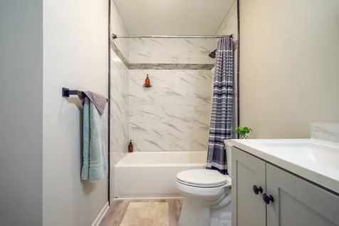 33 Hualalai Street Hilo HI 96720