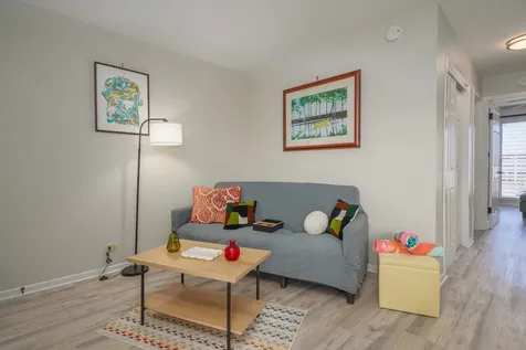 33 Hualalai Street Hilo HI 96720