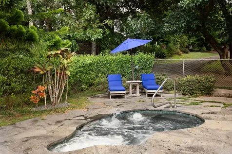 64-5097 White Road Kamuela HI 96743