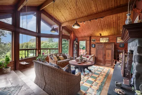 64-5097 White Road Kamuela HI 96743