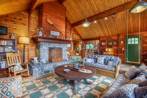 64-5097 White Road Kamuela HI 96743