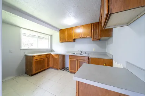 130 Popolo Street Hilo HI 96720