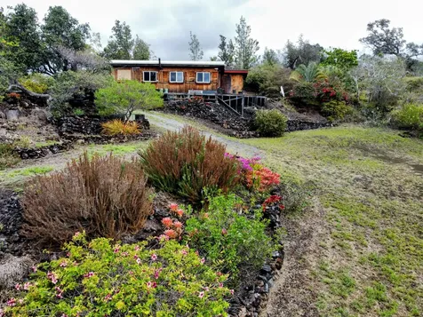 92-8584 Paradise Circle Mauka Ocean View HI 96737