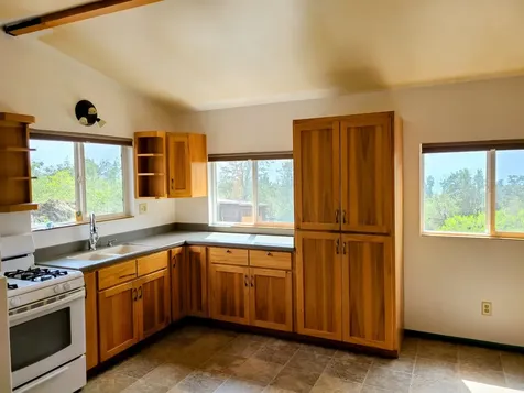 92-8584 Paradise Circle Mauka Ocean View HI 96737