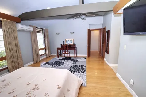 511 Kaanini Street Hilo HI 96720