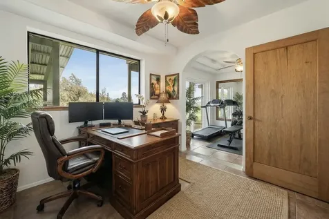 56-827 Waiolu Place Hawi HI 96719