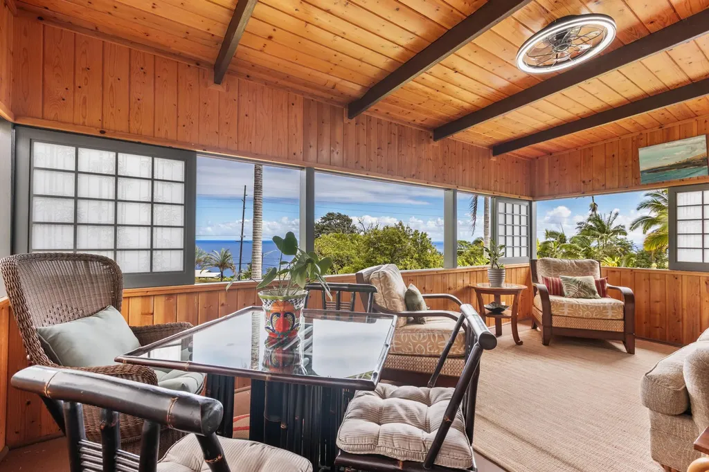 36-136 Manowaiopae Homestead Road Laupahoehoe HI 96764