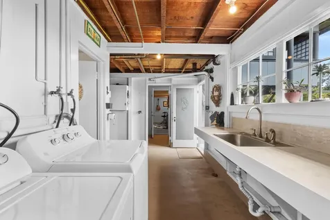 36-136 Manowaiopae Homestead Road Laupahoehoe HI 96764