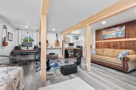 36-136 Manowaiopae Homestead Road Laupahoehoe HI 96764