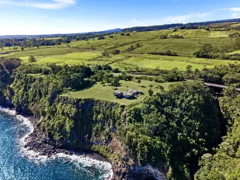 31-590 Hawaii Belt Road Ninole HI 96773