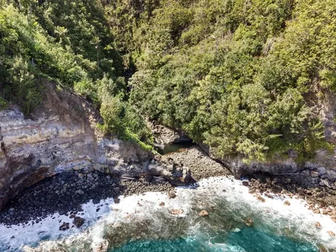 31-590 Hawaii Belt Road Ninole HI 96773