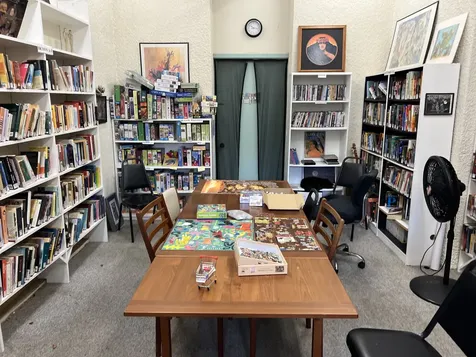 1875 Kalanianaole Street Hilo HI 96720