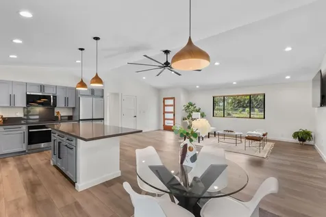 15-1465 19th Avenue Keaau HI 96749