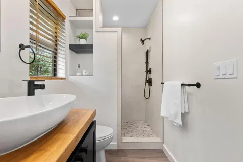 15-1465 19th Avenue Keaau HI 96749