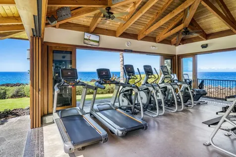 69-1033 Nawahine Place Waikoloa HI 96738