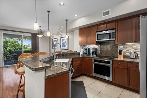 69-1033 Nawahine Place Waikoloa HI 96738