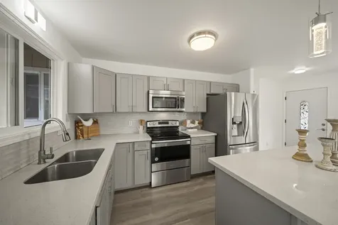 15-2041 12th Avenue Keaau HI 96749