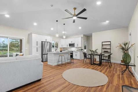 15-1621 3rd Avenue Keaau HI 96749