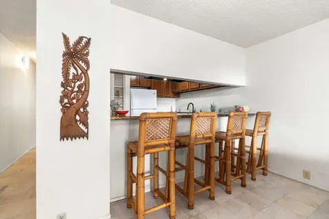 75-5669 Kuakini Highway Kailua-kona HI 96740