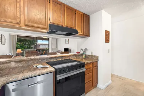 75-5669 Kuakini Highway Kailua-kona HI 96740